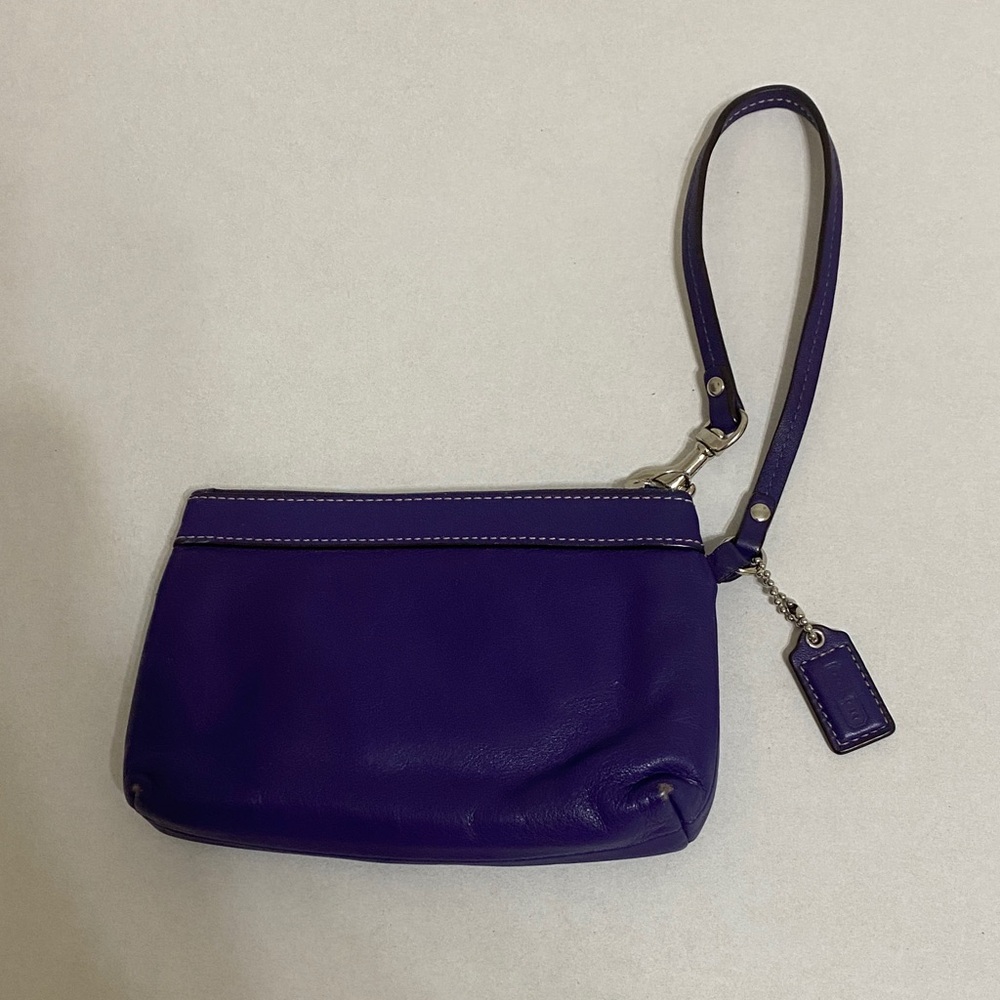Coach Deep Purple Wristlet - Picture 2 of 9